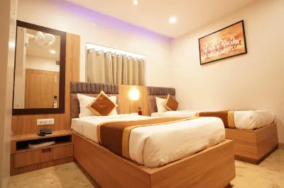 Hotel Ekta International !! 300 MTS from Baba Baidyanath Dham Temple !! Hotels in Deoghar