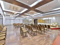 Sun n Step Club Resort
