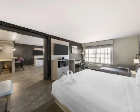 Aiden by Best Western @ South Reno Hotels in Reno