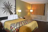 Super 8 by Wyndham Monticello Hotels in Monticello
