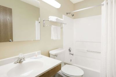 ゲストルーム(ダブルベッド2台)(禁煙) スーパー 8 - タッパハノックの写真