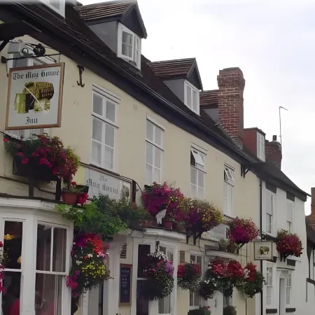 The Mug House Inn