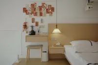 Wuxia Zhan Apartment (Wanxing Road)