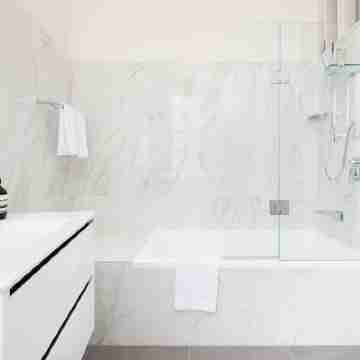 Stunning Sydney Home 9 Rooms