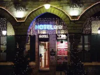 萊斯托魯帕飯店 阿拉斯要塞附近的飯店