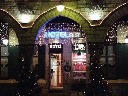 Hôtel les Trois Luppars Отели рядом с достопримечательностью «Ашан»