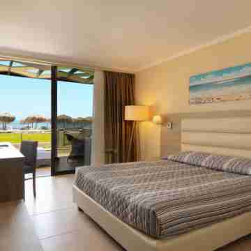 Canvas by Mitsis Messonghi Rooms