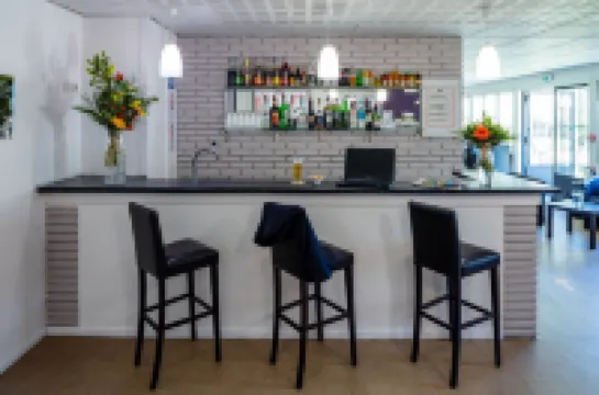 Noemys Valence Nord - Hotel Restaurant