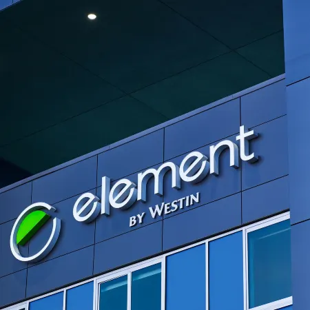 Element Chandler Fashion Center