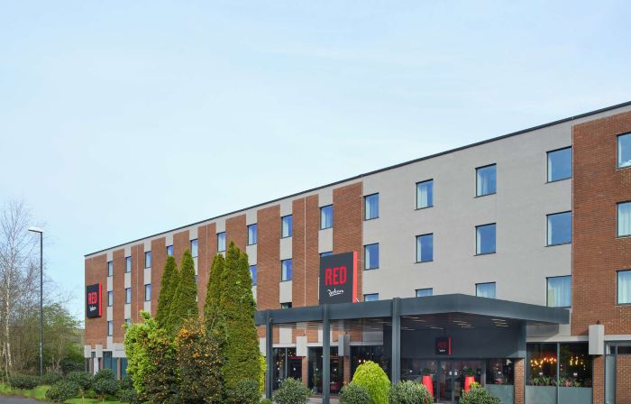 Radisson Red Gatwick Airport