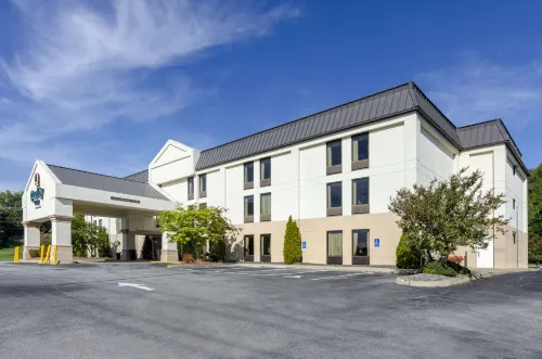 Quality Inn Danville - University Area - 2 Sao