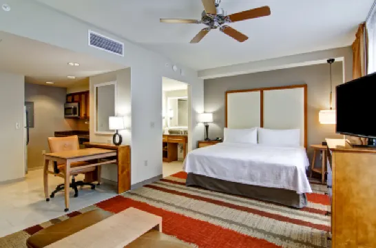 Homewood Suites by Hilton Cincinnati-Downtown Hotels near Taft Theatre