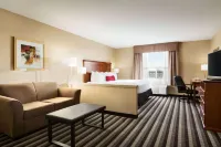 Days Inn & Suites by Wyndham Edmonton Airport