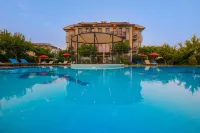 Golden Moon Hotel - Yüzme Havuzu