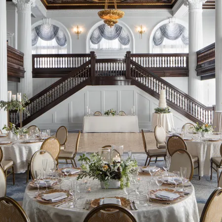 Amway Grand Plaza, Curio Collection by Hilton