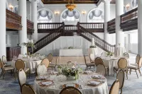 Amway Grand Plaza, Curio Collection by Hilton - Breakfast