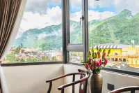 Anh Tú Hotel - Losmen