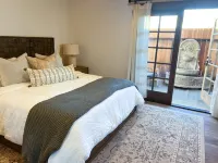 Charming Studio Suite Located Just Steps From Historic Sonoma Plaza