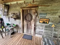 Cheerful Riverfront Retreat