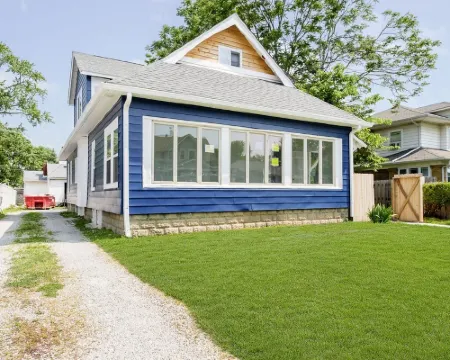 Iconic Speedway Location next to Indy 500 track, amenities, and restaurants 斯皮德韋酒店