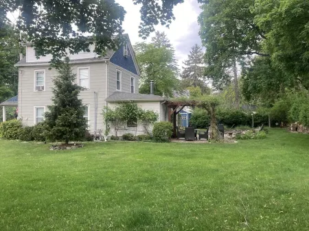 Spacious Village Gem, Family friendly