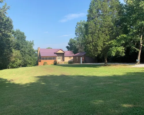 Modern Lakefront Log Cabin on Rough River Lake Hotels in Grayson County