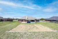 Perfect Stay in Ranch-like House with Huge Backyard! Hotels in Forney