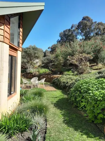 Witts End South luxury family home