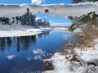 Waterfront "Rivah Lodge",Ultimate "OFF GRID" ExperienceNice Drive to Acadia