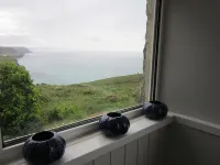 Beach Cottage with amazing beach and sea views