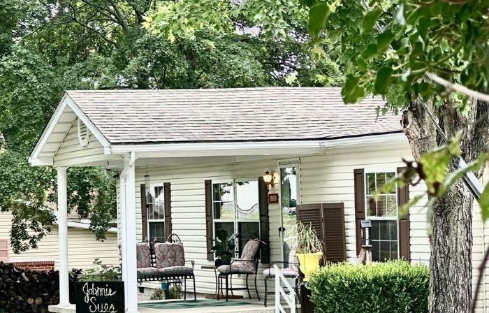Johnnie Sue’s in Wheatland. 3 bed, 2 bath home, plenty of parking, sleeps 10.