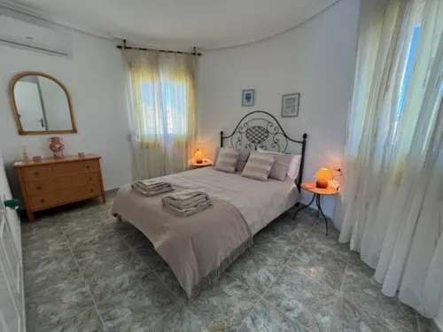 Detached villa with private pool, perfect for families and close to the beach