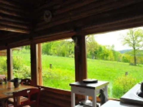 Meet with unusual… you will experience a change of scene! Private spa jacuzzi. Hôtels à : Tendon
