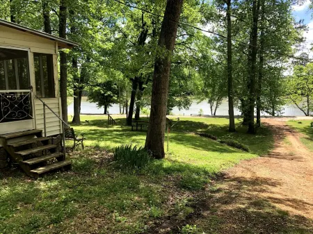 Cottage on the Coosa! Lake Logan Martin! Отели в г. Сент-Клэр
