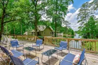 Spacious Cabin on Lake Martin!