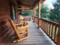 Cozy Country Cabin close to West Union!