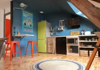 Le CHIC BROC GROUND * 60 m2, a change of scenery guaranteed! 2 Bdrm -3 Pers - Fully equipped * Hotels in Vichy