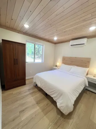 New Build, Covered Deck, Game Room, Family Friendly