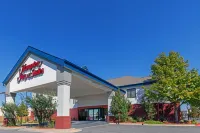 Hampton Inn & Suites Tulsa-Woodland Hills at 71st & Memorial Các khách sạn gần Tulsa Tech District Services Center
