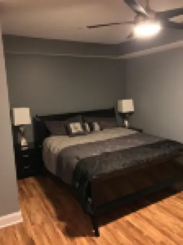 Lakefront Condo #309 2Br/2BA-Private Balcony, Private Beach and Wine Tours!