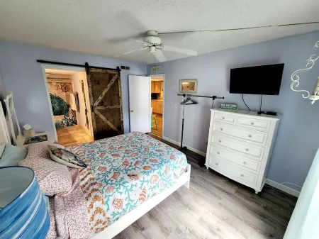 Serenity Now A beachside condo- STEPS FROM THE BEACH