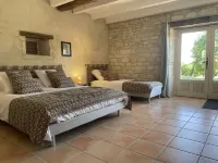 Charming Quercy country gîte for 6 people