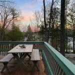 Peaceful Family-Friendly Sunapee Lake/Ski Retreat فنادق في Sutton