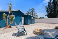 Cozy Cottage in south Sarasota Florida, Close to Beaches! Hotels in Osprey