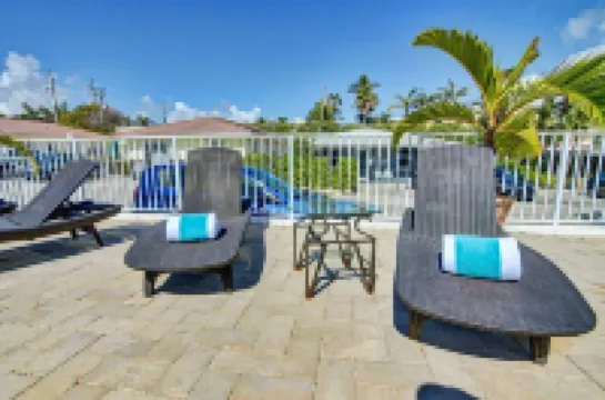 Boynton Beach, Sea view beach studio 9 w large pool