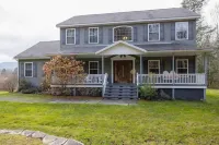 Spacious 5 BR w/Mountaintop Views-2 Min to Hunter