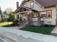 Beautiful & Large Garden Level Studio Hotel in zona John Chambers Technology Center