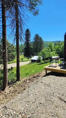 New 1 Bedroom Container Cabin with Direct Trail Access (Cabin 3)