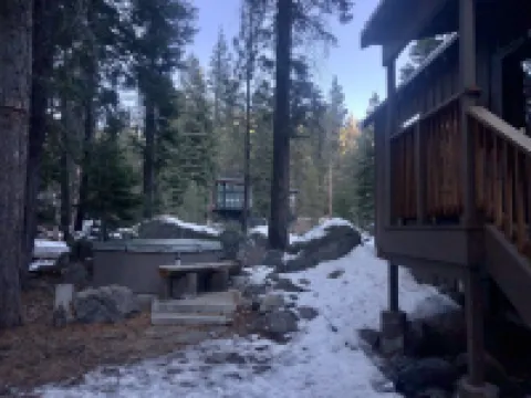 Donner Creekside Cabin