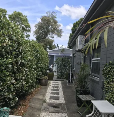 Cosy Private Studio / Hotel style in Five Dock Hotel di Five Dock